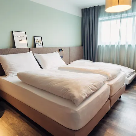 Harry's Hotel 2*